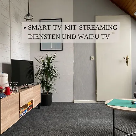 Haus Krabbe Ohne Kueche, Fuer 1-2 Personen, Doppelbett, Zentral Gelegen Zwischen Cuxhaven Und Bremerhaven, Hunde Kostenfrei Willkommen, Kostenfreier Parkplatz Wremen